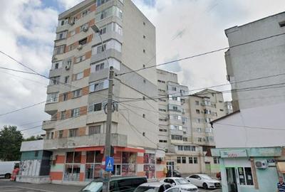 Apartament cu 1 camere decomandat în Apollo