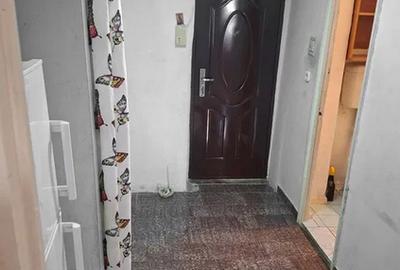 Titan Metrou Parc Decomandat Etaj 5/8 ,Bl 1986 ,Reabilitat SPATIOASA - 5