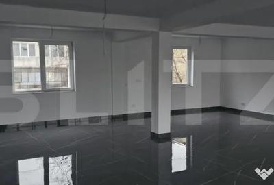 Spațiu comercial, de 100 mp, în Central - 6
