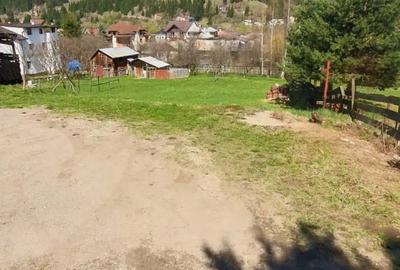 Teren de 1000 mp, în Central - 6