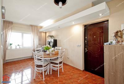 NOU!! Vanzare apartament cu 3 camere , zona Micro 20, sup.77mp, pret 89900 euro - 3