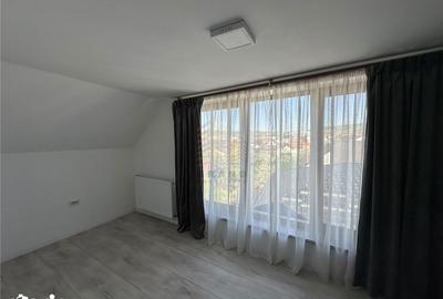 Apartament cu 3 camere decomandat în Decebal - 7