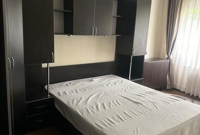 Apartament cu 3 camere semidecomandat în Berceni - 5
