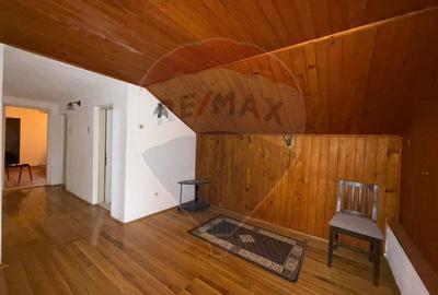 Casă / Vilă cu 6 camere de vânzare - 14