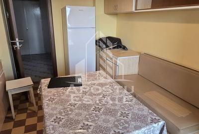 Apartament cu 4 camere, mobilat în Circumvalațiunii - 8