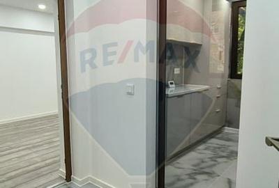 Apartament cu 2 camere de vanzare complet renovat in Tiglina 1 - 10