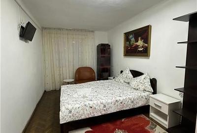 Apartament cu 3 camere decomandat în Centrul Istoric - 3