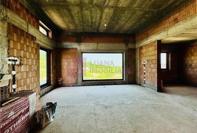 Casă individuală cu 4 camere cu Canalizare în Central - 4