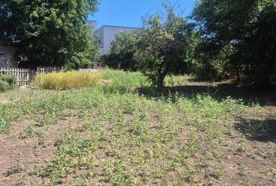 Teren agricol intravilan de 1400 mp, în 23 August - 7
