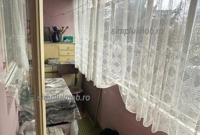 Apartament cu 3 camere decomandat, mobilat în Giulești - 12