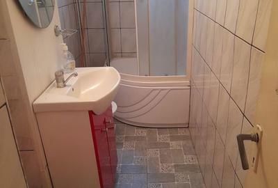 Apartament cu 2 camere nedecomandat în Central - 3