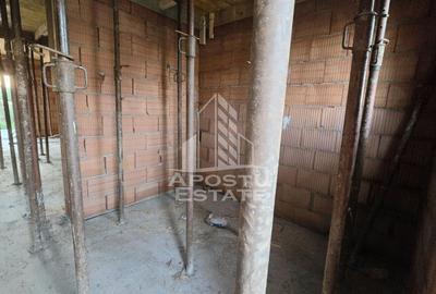 Jumatate de duplex pe parter cu 3 camere si 2 bai, Sag - 10