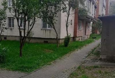 Apartament cu 2 camere decomandat în Tudor - 9