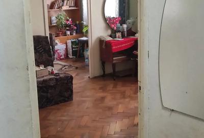 Apartament de vanzare - 1