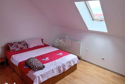 Apartament cu 2 camere decomandat, mobilat în Vasile Aaron - 2