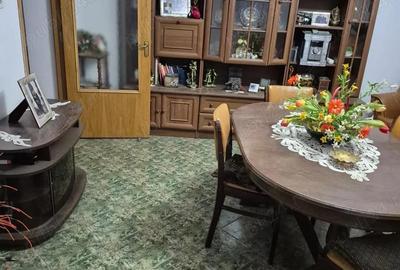 3 camere Exercitiu Teilor parter 78mp balcon 103000euro - 2