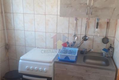 Mobilata -Utilata garsoniera ,zona Dorobanti, - 1