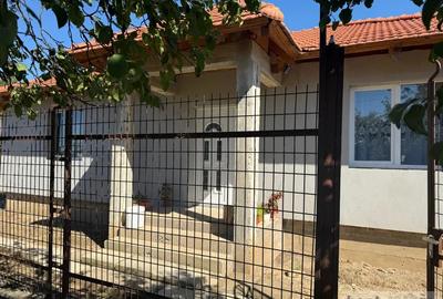 Vand casa in livada de bihor - 1