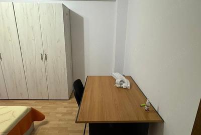 Apartament cu 2 camere decomandat în Cornișa - 10