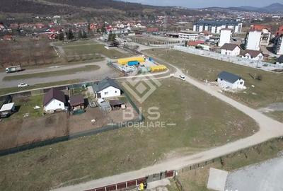 Teren de 1400 mp, în Viișoara - 2