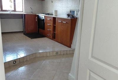 Apartament cu 3 camere decomandat în 1 Decembrie - 8