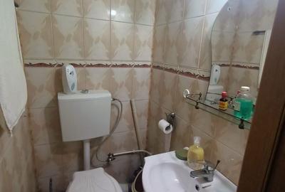 Apartament cu 3 camere semidecomandat în Pod - 6