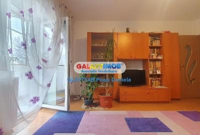 Vanzare 3 camere decomandat etaj 2 bloc 1988 Calea Vacaresti - 2