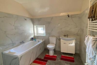 Casă cu 5 camere cu Teren 6880 Mp în Tămaia - 12