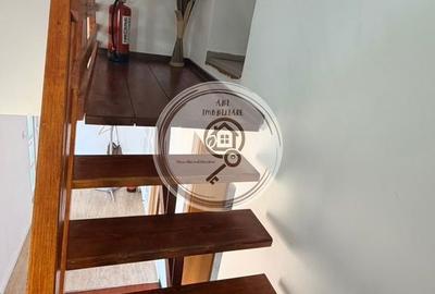 Casă cu 4 camere în Central - 2