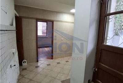 Apartament cu 3 camere decomandat în Calea Călărașilor - 7