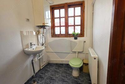 Garsonieră nedecomandată în Central - 3