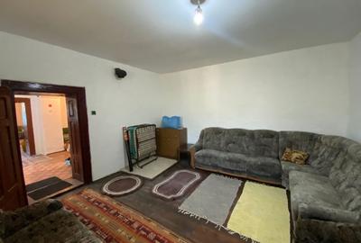 Casa de vacanta , 2 cam, teren 3381mp - 13