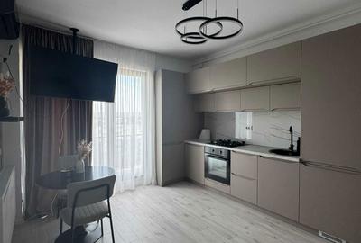 Apartament cu 2 camere semidecomandat în Roșu