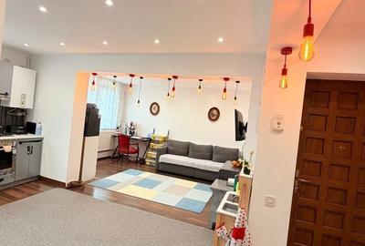 Apartament cu 3 camere decomandat în Central - 1