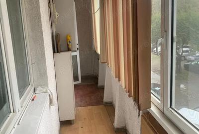 Apartament cu 3 camere semidecomandat în Nord - 2