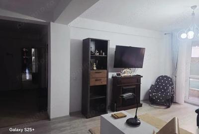 Apartament cu 3 camere decomandat în Valea Lupului - 12