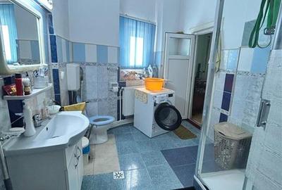 Casă cu 3 camere cu Teren 117 Mp în Apollo - 7