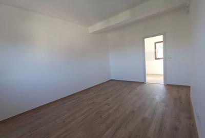 APARTAMENT 3 CAMERE , LOC PARCARE INCLUS , COMISION 0% !!! - 7