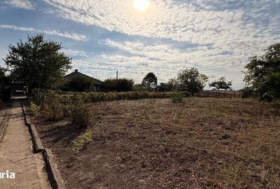 Casă cu 4 camere cu Teren 160 Mp în Perișoru - 2