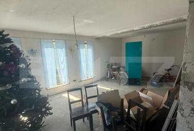 Casa cu etaj, 220 mp utili, 900 mp teren, Salcea, SV - 1