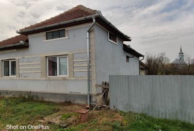 Casă cu 3 camere în Băile 1 Mai - 8