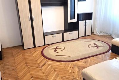 Apartament cu 2 camere decomandat în Ultracentral
