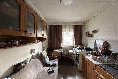 Apartament cu 2 camere decomandat în Prundu