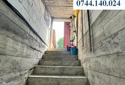 Casă cu 5 camere cu Teren 6338 Mp în Central - 13