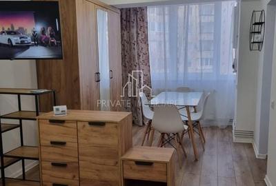 Garsonieră decomandată în Tudor