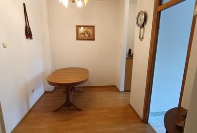 Apartament cu 2 camere decomandat în Gruia - 3