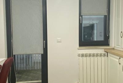 Apartament cu 3 camere decomandat, mobilat în Galata - 4