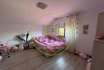 Casă individuală cu 6 camere cu Canalizare în Malu Mare - 2