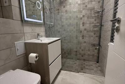 Garsonieră decomandată în Titan - 2