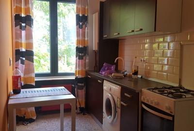 Garsoniera moderna, centrala proprie, acces rapid Universitate, 360euro - 3